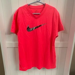 Nike Size YXL Girls Shirt